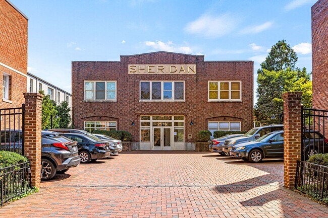 Building Photo - 2516 Q St NW