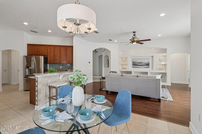 Building Photo - 10008 Sifton Ct