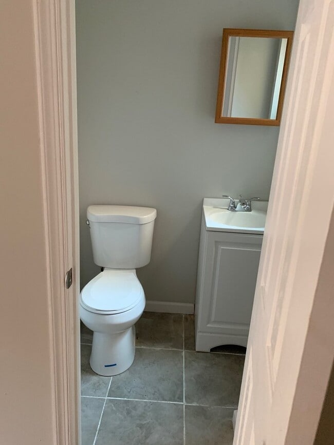 Building Photo - Front Porch Row - Germantown