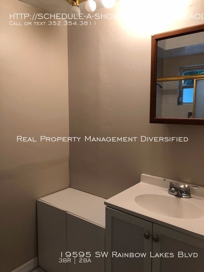 Building Photo - Great home in Rainbow Lake Estates - 3/2