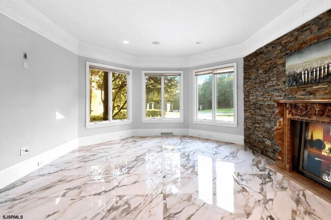 Building Photo - 609 Park Pl