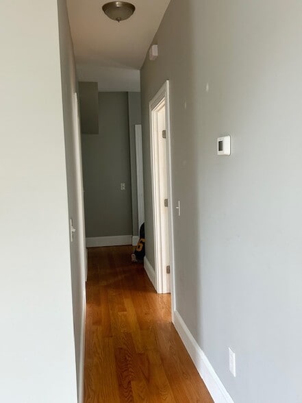 Hallway - 34 Channing St