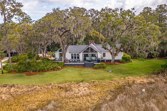 Building Photo - 6201 Frederica Rd