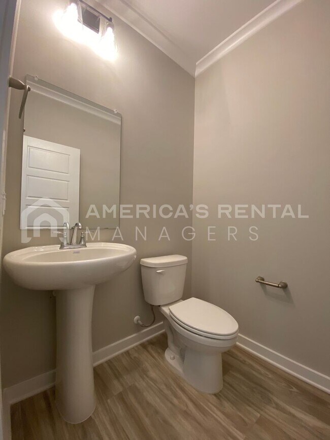 Building Photo - Home for Rent in Calera, AL!!! AVAILABLE NOW!