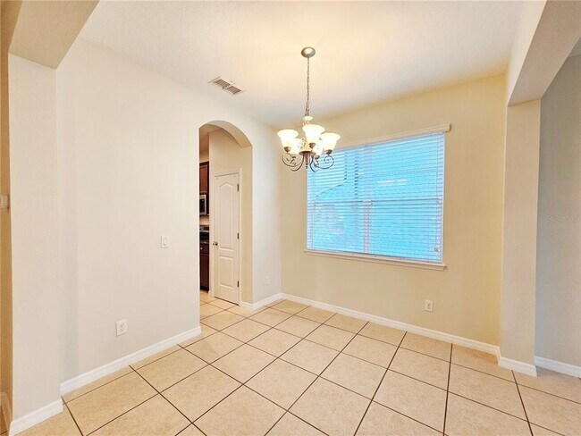 Building Photo - 12754 Garridan Ave