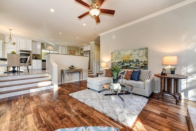 Building Photo - Elegant Granite Bay Home Located in Treelake Village and the  Eureka Union School District