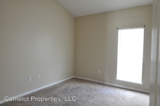 Building Photo - 115 Pine Meadow Cir