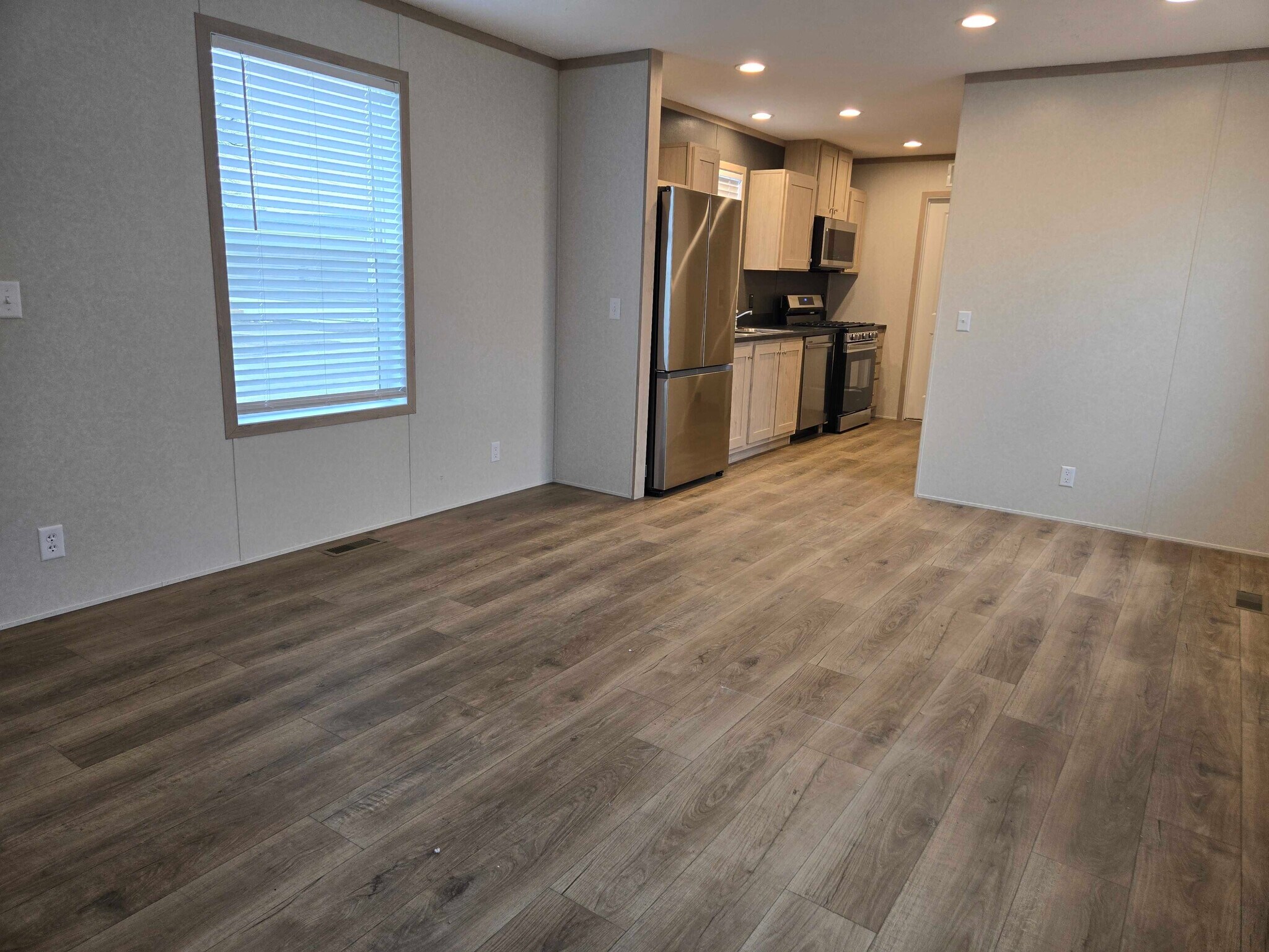 Building Photo - 3510 N 9th St