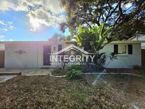 Building Photo - 3612 Phillips St