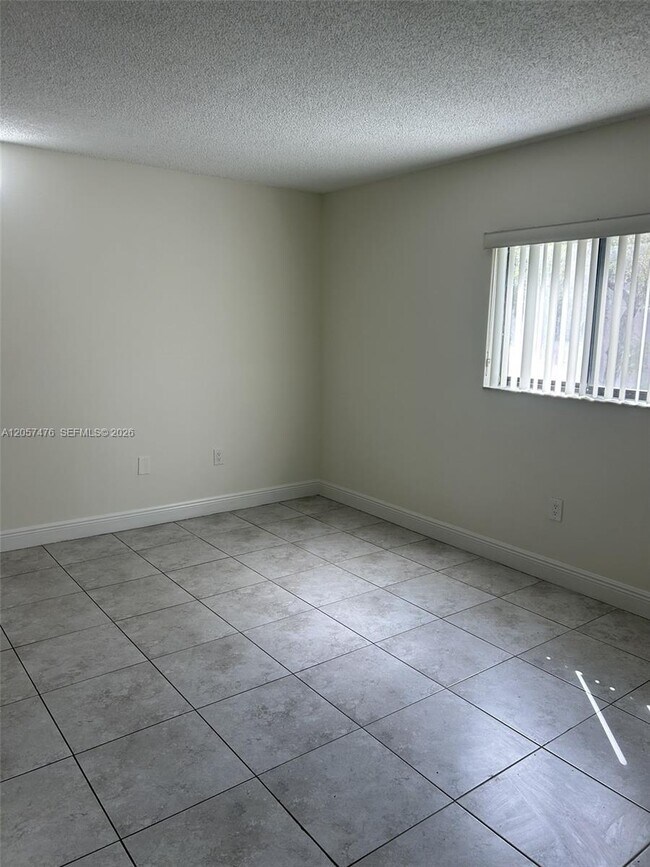 Building Photo - 8520 SW 133rd Avenue Rd