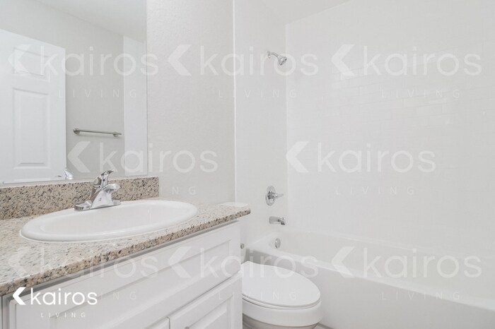 Building Photo - 3392 SE 138th St