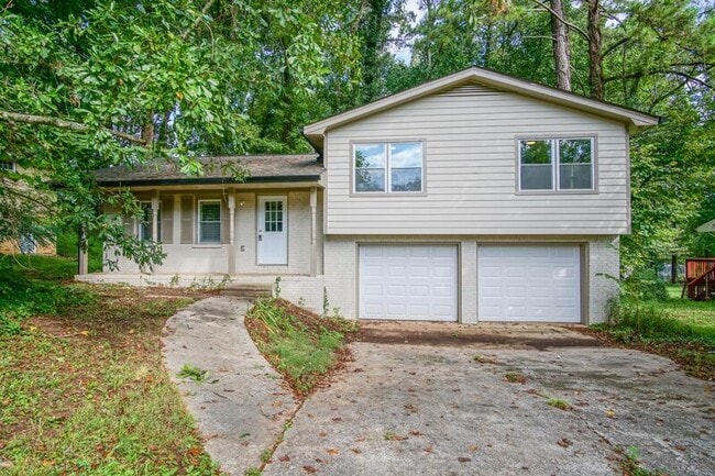 Primary Photo - 3309 Poplar Dr