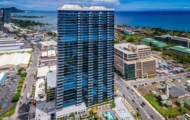Building Photo - 600 Ala Moana Blvd