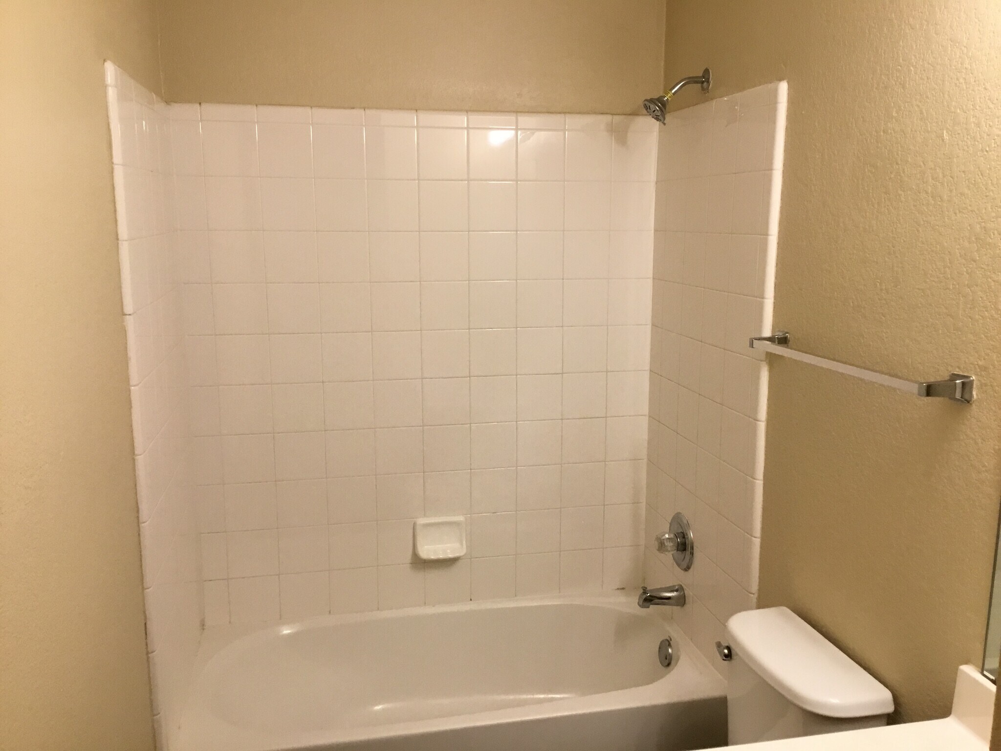 Building Photo - 150 Myrtle St