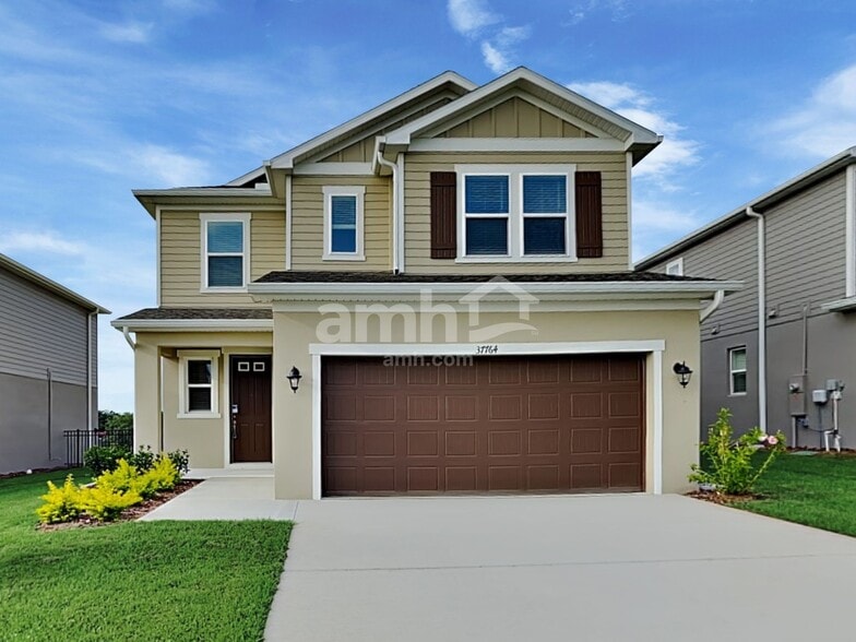 Primary Photo - 37764 Dusty Saddle Ln