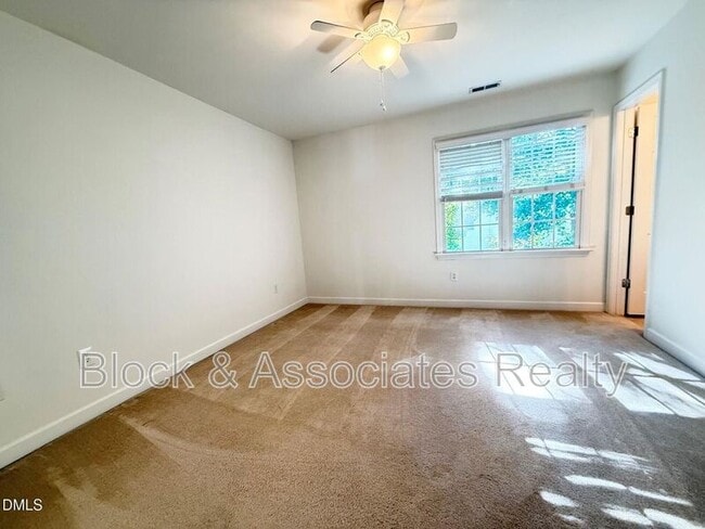 Building Photo - 5523 Cottonrose Ln