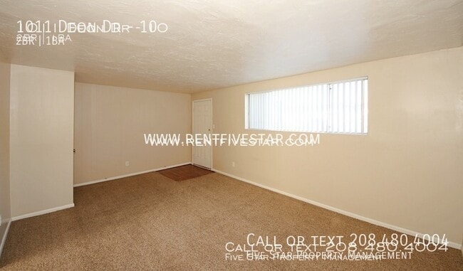 Building Photo - 1011 Deon Dr