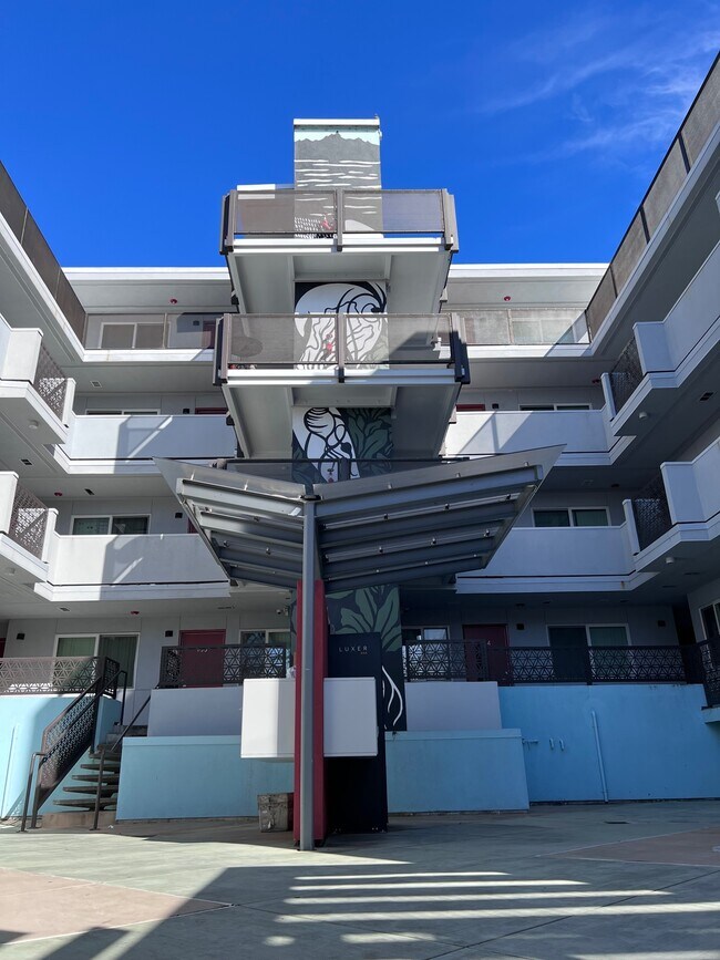 Building Photo - 2437 Piedmont Ave