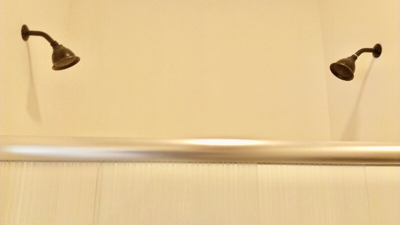 Building Photo - 3118 Main St.