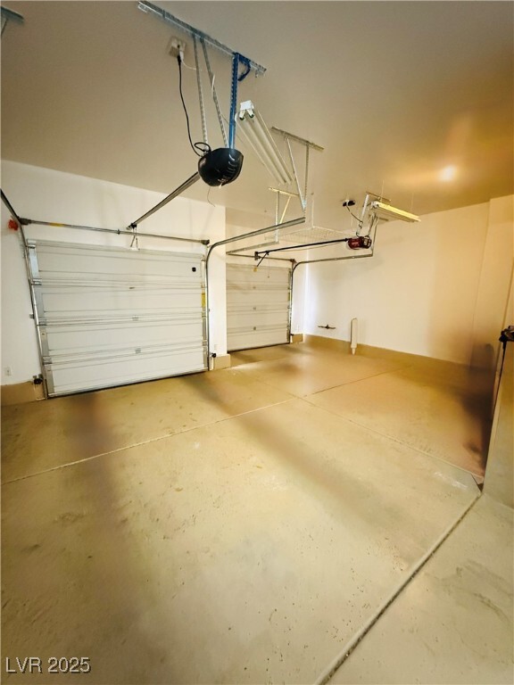 Building Photo - 693 Calamus Palm Pl