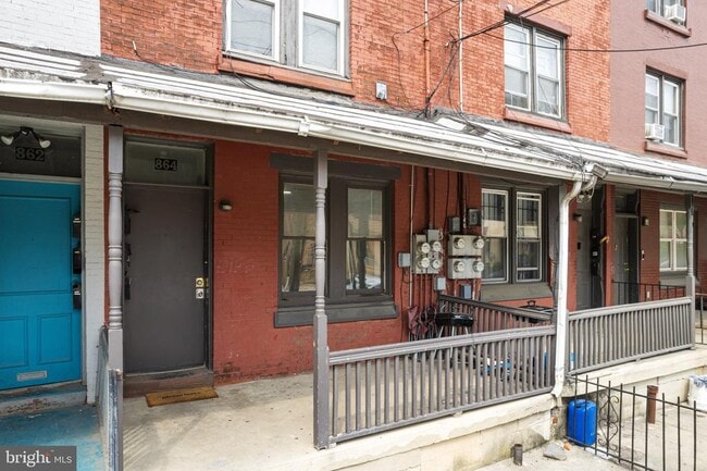 Building Photo - 864 N 42nd St