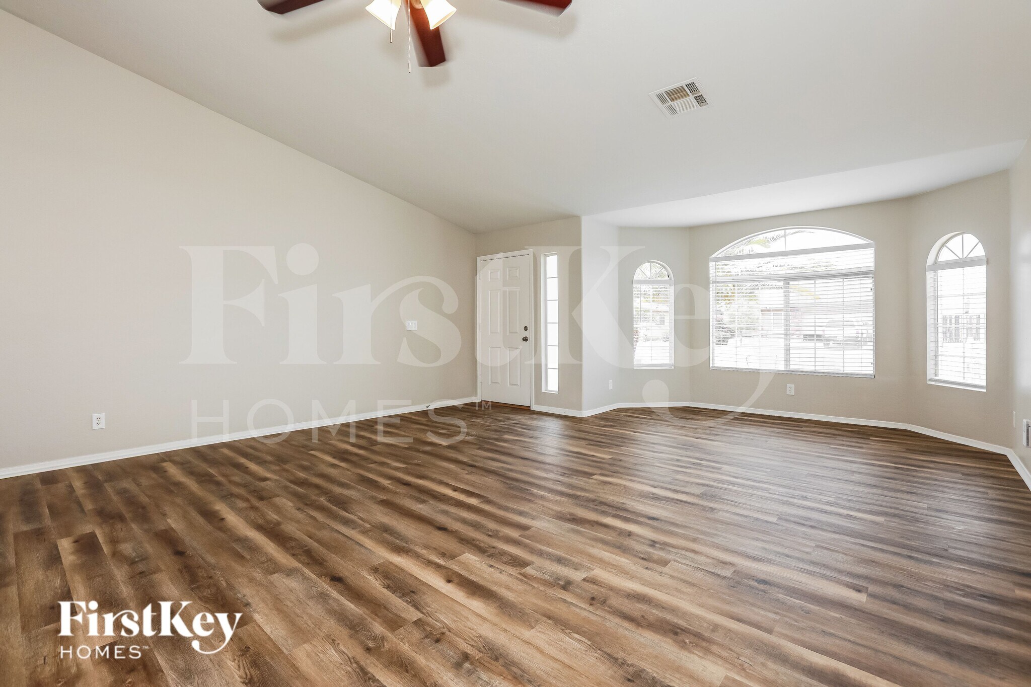 Building Photo - 3645 E Shapinsay Dr