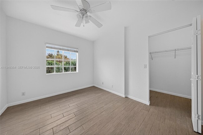 Building Photo - 4645 SW 75th Way