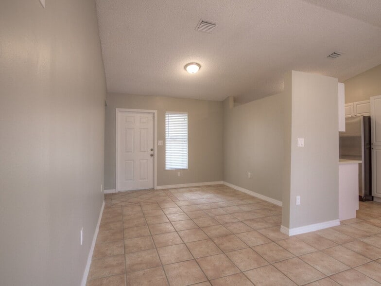 Building Photo - 17881 SW 143rd Ct