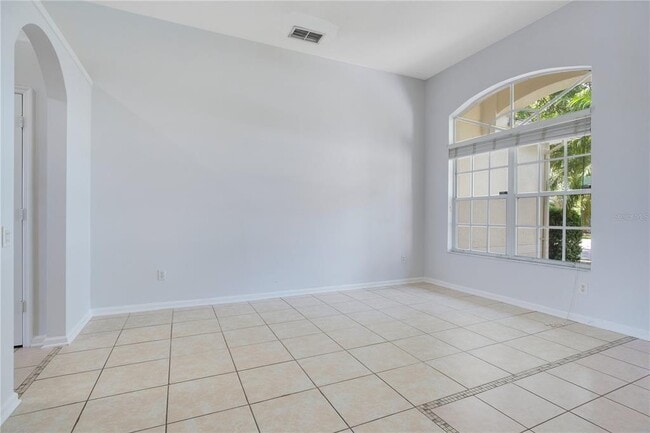 Building Photo - 1873 Pine Bay Dr