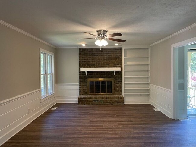 Building Photo - 1605 Owls Nest Rd
