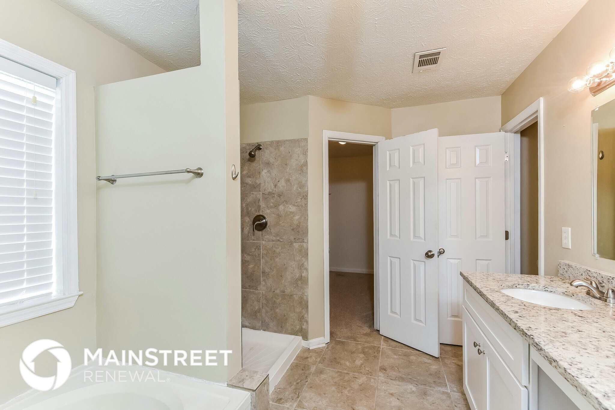 Building Photo - 3909 Wintersweet Dr