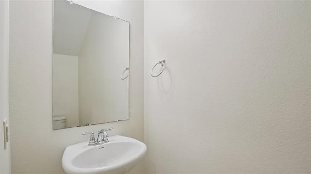 Building Photo - 9904 Copperhead Ln