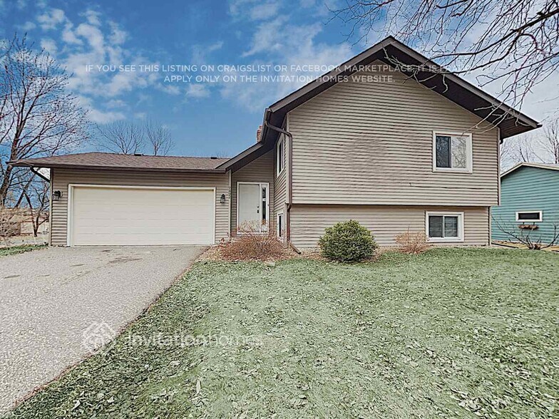 Primary Photo - 7492 Dallas Ln N