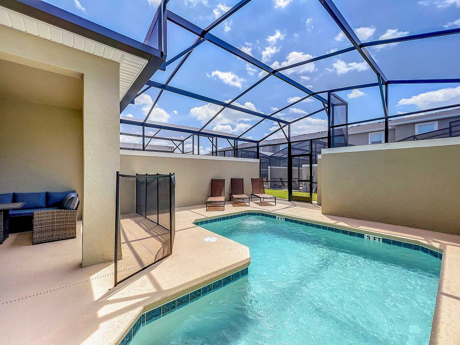 Building Photo - 4259 Paragraph Dr