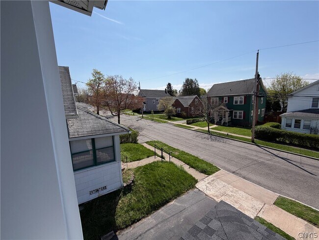 Building Photo - 244 Harding St