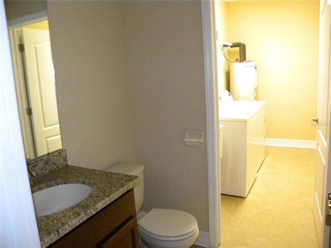 Building Photo - 7810 Tuscany Woods Dr