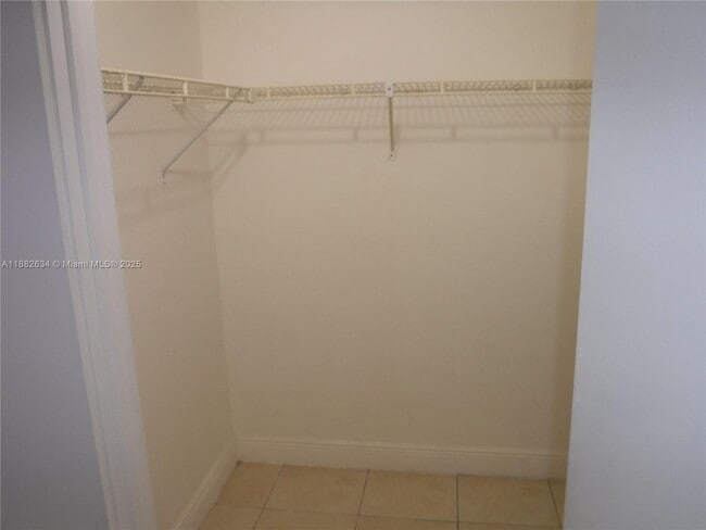 Building Photo - 95 NE 41st St