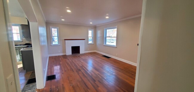 Living Room - 223 N Jefferson St