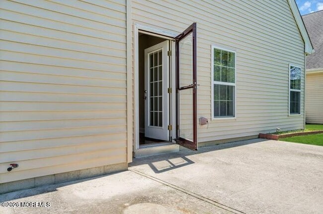 Building Photo - 356 Grande Blvd
