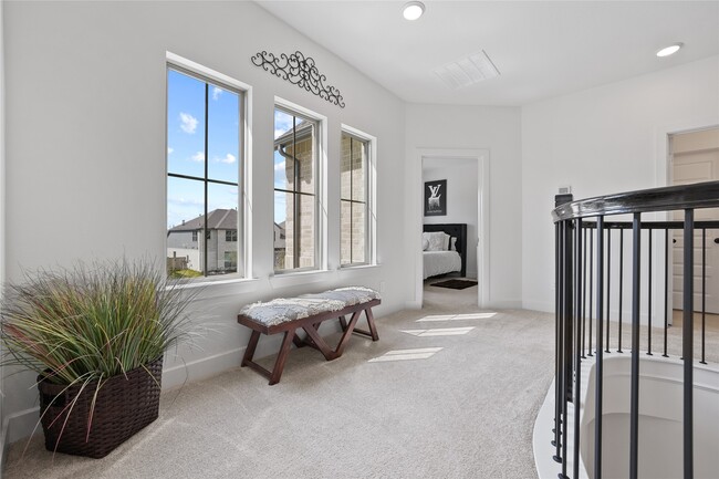 Building Photo - 23685 Silver Palm Trl