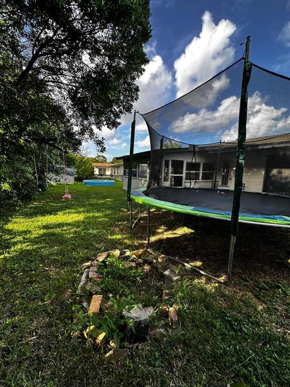 Building Photo - 1048 Wakefield Cir