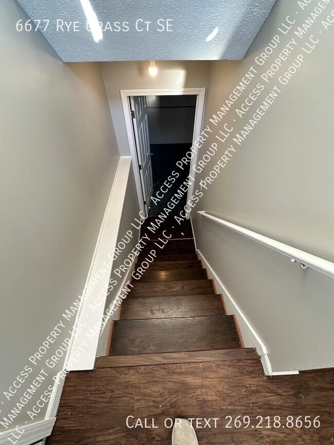 Building Photo - 6677 Rye Grass Ct SE