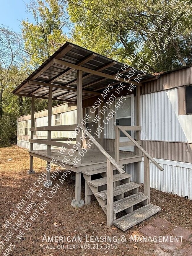 Building Photo - 108 Hornet Ln