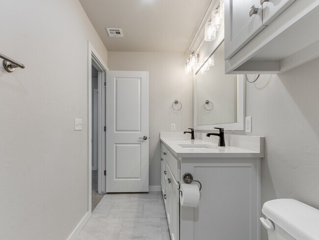 Building Photo - 6322 NW 178th Ter