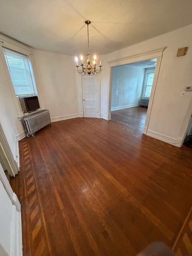 Building Photo - 5933 Carpenter St