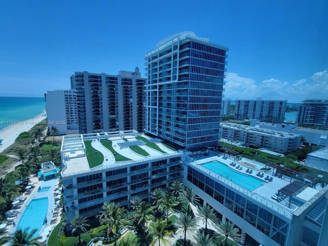 Building Photo - 6801 Collins Ave