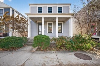 Building Photo - 3275 Simeon Bunker St