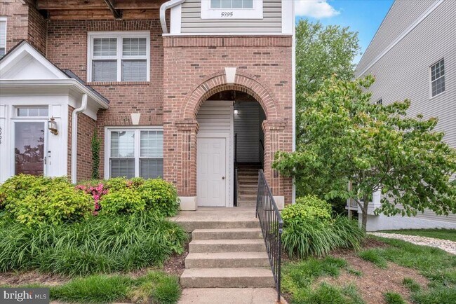 Primary Photo - 5995 Terrapin Pl