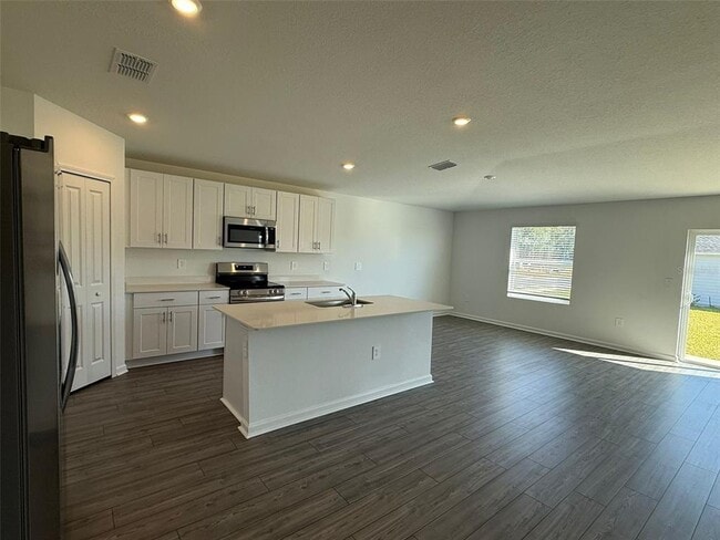 Building Photo - 8283 SW 42nd Cir