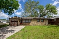Building Photo - 1602 Luther E